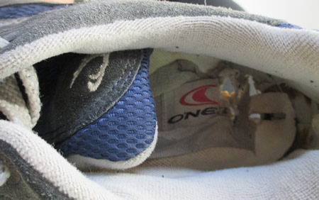 Worn out shoes - why do my feet hurt